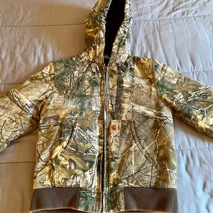 Kids 10-12 Carhartt Real tree Camo Coat